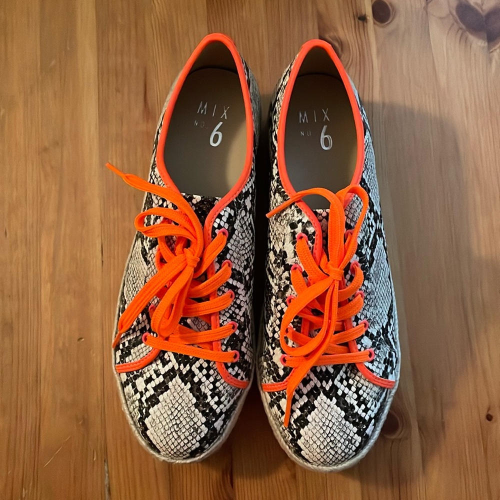 Brand new mix no. 6 snake print platform sneakers.